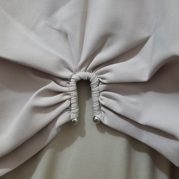 NWT CUT OUT ELASTIC BEIGE TOP - Picture 5 of 7